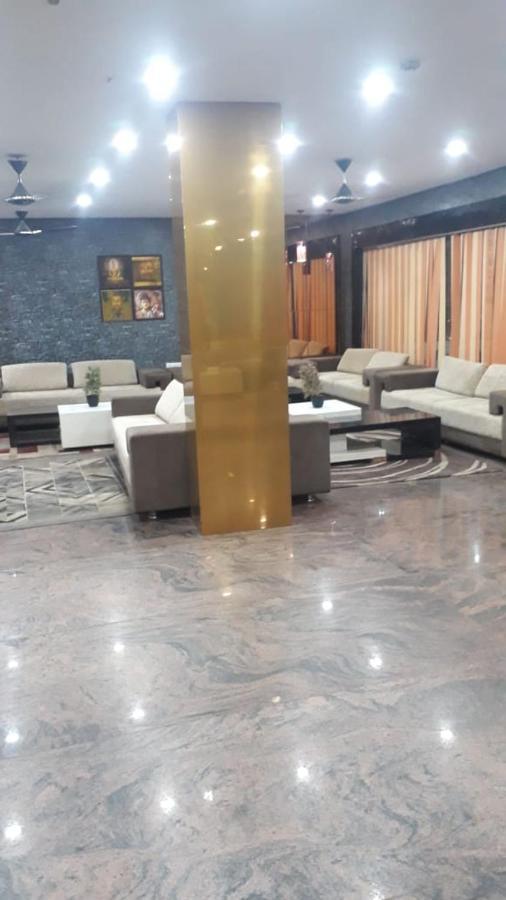 Hotel Bhagirathi Bhawanipatna Bagian luar foto